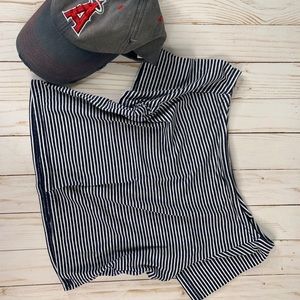 FOREVER 21 + off the shoulder cropped + navy blue